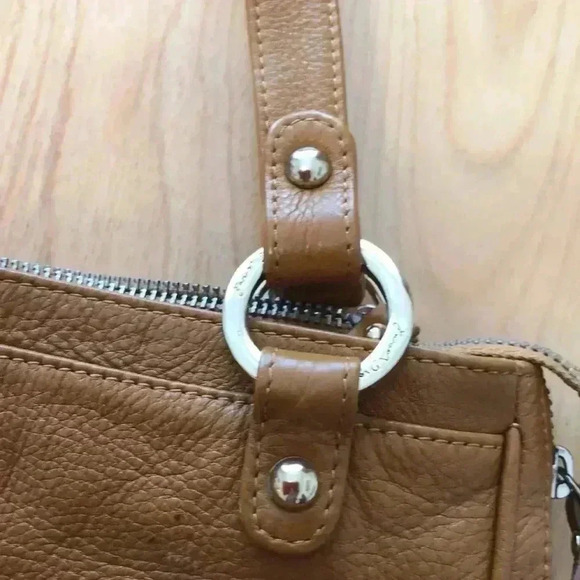 Junior Drake brown leather hobo bag with double straps - Picture 4 of 11